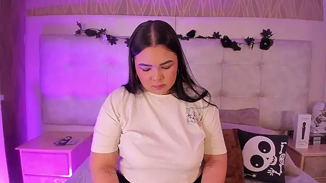 KatyaPittman online show from November 2025 07:50:01 PM