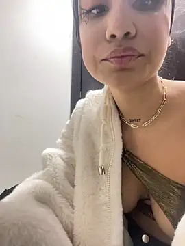 NairobiLee online show from October 2025 11:44:02 AM