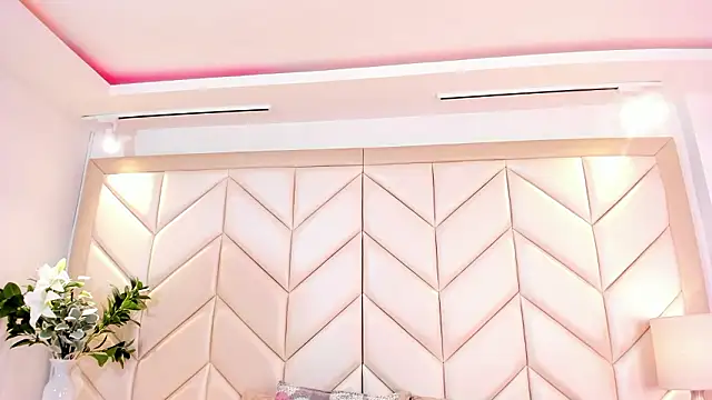 Snapshot of NairobiLee chatting on March 2026 11:37:02 AM NairobiLee online show from March 2026 11:37:02 AM