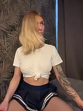 BlueEyesCarole online show from March 2025 09:29:01 AM