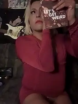 HoneyBdaQueen online show from November 2025 08:15:01 AM