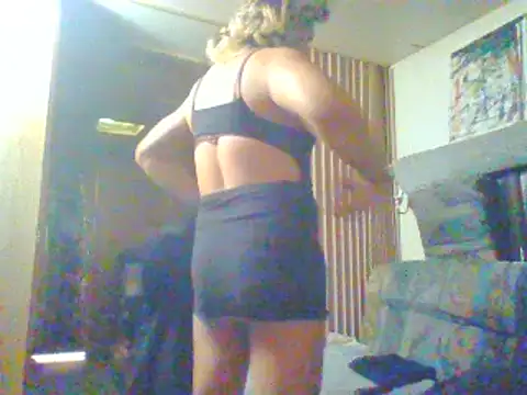 Snapshot of HoneyBdaQueen chatting on March 2025 04:03:02 PM HoneyBdaQueen online show from March 2025 04:03:02 PM