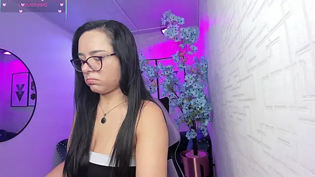 Tiara rr online show from January 2026 03:32:02 AM