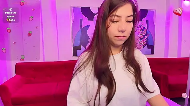 Ema louis  online show from March 2025 12:03:02 PM