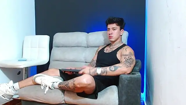 JUSTIN FULLER1 online show from April 2026 04:41:02 AM