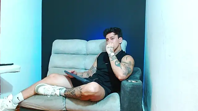 Snapshot of JUSTIN_FULLER1 chatting on July 2026 08:59:01 PM JUSTIN FULLER1 online show from July 2026 08:59:01 PM
