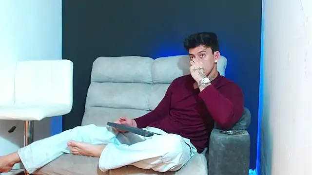 JUSTIN FULLER1 online show from March 2026 06:59:02 PM