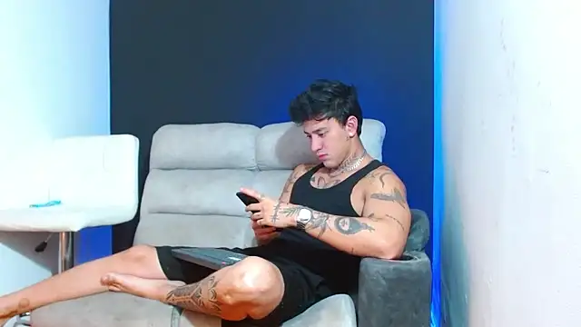 JUSTIN FULLER1 online show from February 2026 09:16:01 PM