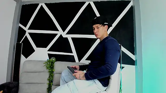 Snapshot of JUSTIN_FULLER1 chatting on November 2025 12:03:02 AM JUSTIN FULLER1 online show from November 2025 12:03:02 AM