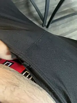 showoff79vers online show from March 2025 07:16:01 PM