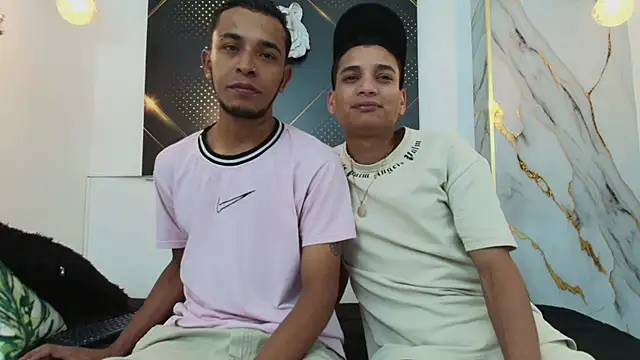 Snapshot of JordanAndAndrew chatting on October 2025 07:57:02 PM JordanAndAndrew online show from October 2025 07:57:02 PM