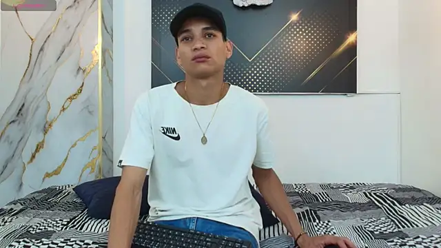 JordanAndAndrew online show from October 2025 05:25:01 PM
