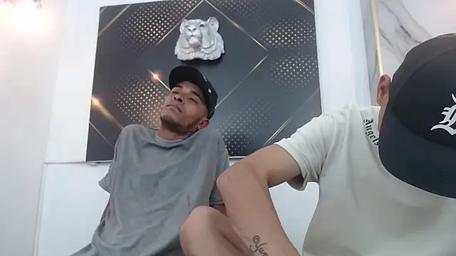 JordanAndAndrew online show from January 2026 09:41:01 PM