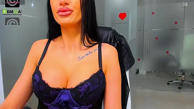 Queenrafaella online show from February 2026 02:56:01 AM