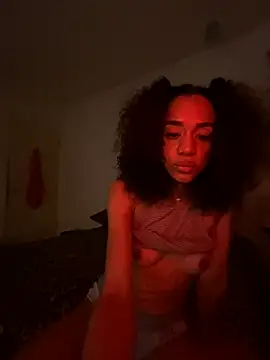 Snapshot of redbonejada chatting on December 2024 04:20:02 AM redbonejada online show from December 2024 04:20:02 AM