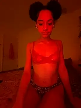 Snapshot of redbonejada chatting on December 2024 04:34:02 AM redbonejada online show from December 2024 04:34:02 AM