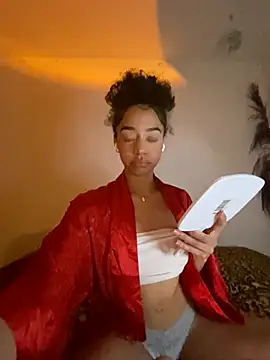 Snapshot of redbonejada chatting on January 2025 05:37:02 AM redbonejada online show from January 2025 05:37:02 AM