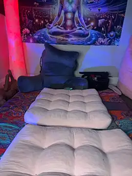 Snapshot of redbonejada chatting on November 2025 05:28:01 PM redbonejada online show from November 2025 05:28:01 PM