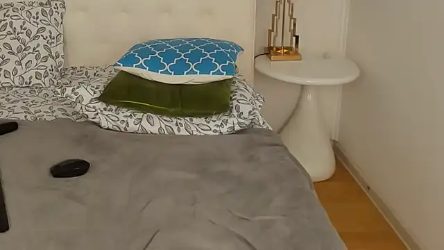 Snapshot of SkinnyDolly chatting on March 2025 12:26:01 AM SkinnyDolly online show from March 2025 12:26:01 AM