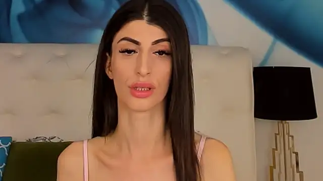 Snapshot of SkinnyDolly chatting on March 2025 09:03:01 PM SkinnyDolly online show from March 2025 09:03:01 PM