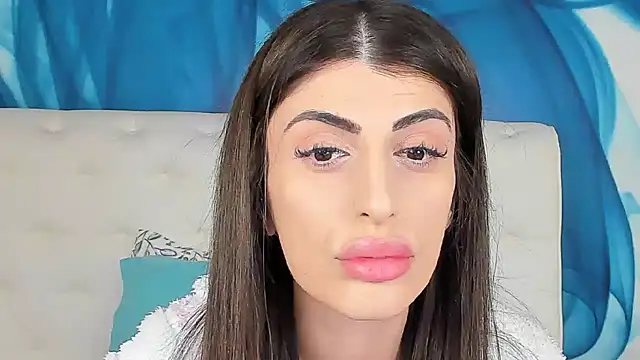 SkinnyDolly online show from March 2026 08:16:02 PM