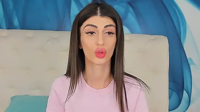 SkinnyDolly online show from February 2026 09:50:02 PM