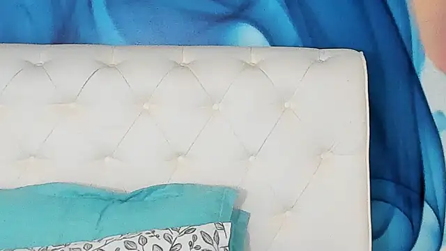 Snapshot of SkinnyDolly chatting on July 2026 04:35:02 AM SkinnyDolly online show from July 2026 04:35:02 AM