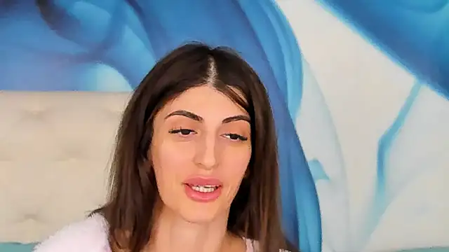 SkinnyDolly online show from February 2026 10:27:02 PM