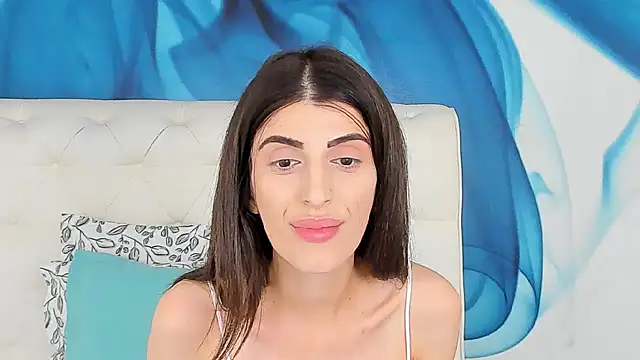 Snapshot of SkinnyDolly chatting on June 2026 11:21:02 AM SkinnyDolly online show from June 2026 11:21:02 AM