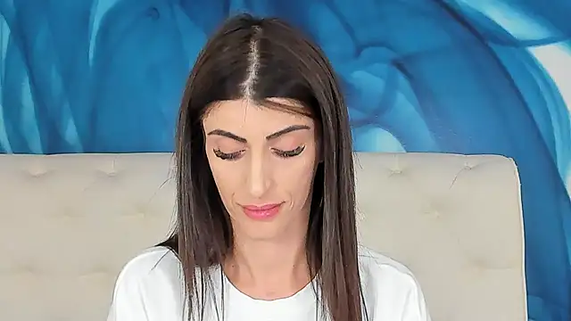 SkinnyDolly online show from February 2026 09:37:01 PM