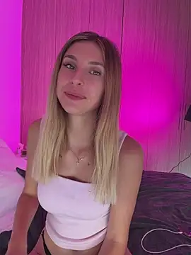 emma05 online show from June 2026 06:13:02 AM