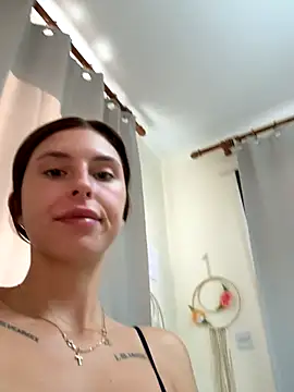 emma05 online show from September 2025 06:09:02 AM
