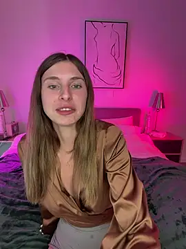 Snapshot of emma05 chatting on May 2026 02:30:02 PM emma05 online show from May 2026 02:30:02 PM