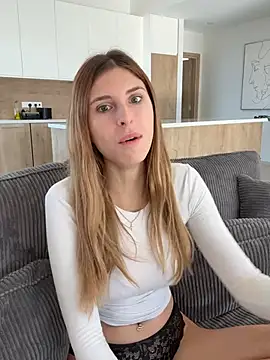 emma05 online show from January 2026 07:34:02 AM