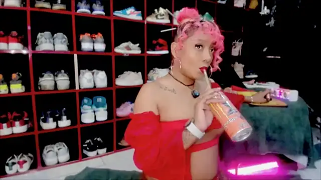 Indianbrownie online show from February 2026 09:56:01 PM