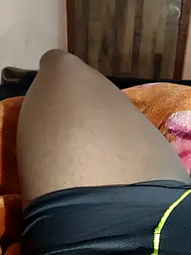 MrNick74 online show from November 2025 04:34:02 PM