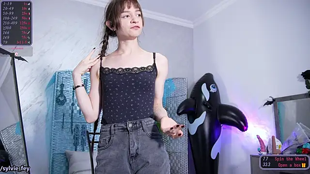 sylvie fey online show from July 2026 02:01:02 AM