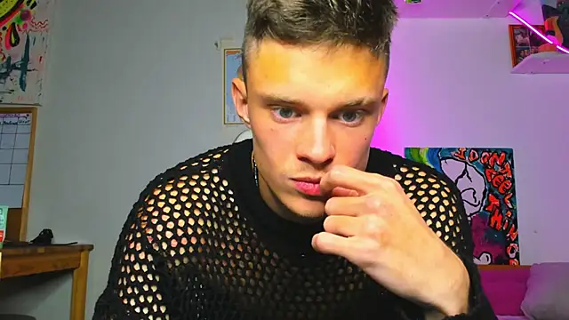 hornyadamsex online show from September 2025 07:54:02 PM