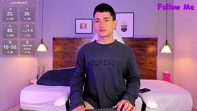 ander deimond  online show from February 2025 01:21:02 PM