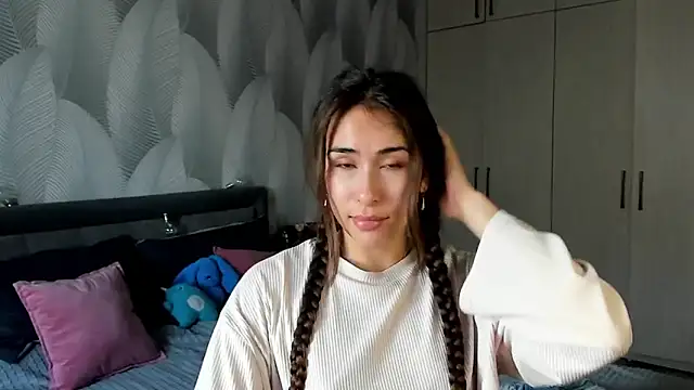 Snapshot of Bambiii_bby chatting on September 2025 01:22:02 AM Bambiii bby online show from September 2025 01:22:02 AM
