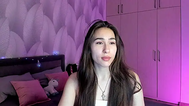 Snapshot of Bambiii_bby chatting on February 2025 12:09:01 AM Bambiii bby online show from February 2025 12:09:01 AM