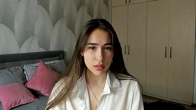Bambiii bby online show from May 2026 05:49:01 AM