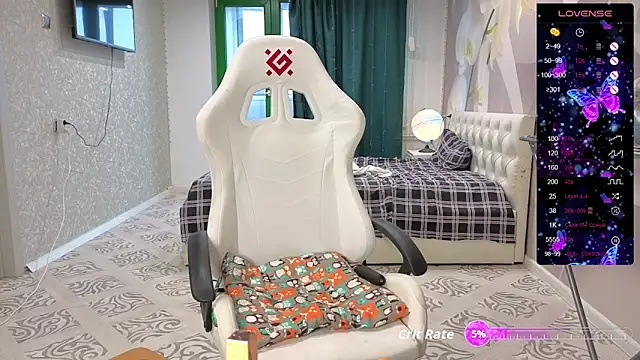 Snapshot of katerinapree chatting on October 2025 06:04:01 AM katerinapree online show from October 2025 06:04:01 AM