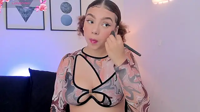 JulianaWaldo online show from October 2025 04:26:02 PM