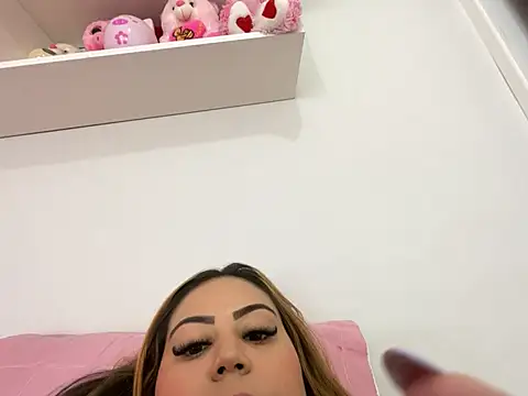 lariic online show from March 2025 02:30:02 PM