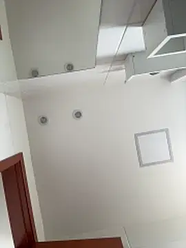 lariic online show from February 2026 02:39:02 PM