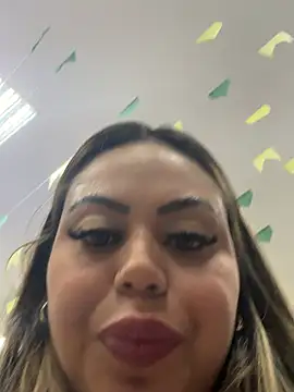 lariic online show from July 2026 02:34:02 AM