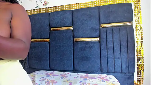 skaysanchez1 online show from December 2025 02:55:01 PM