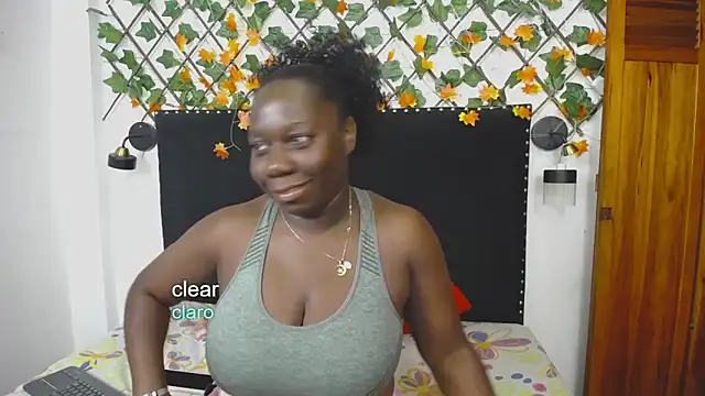 Snapshot of skaysanchez1 chatting on April 2026 05:00:02 PM skaysanchez1 online show from April 2026 05:00:02 PM
