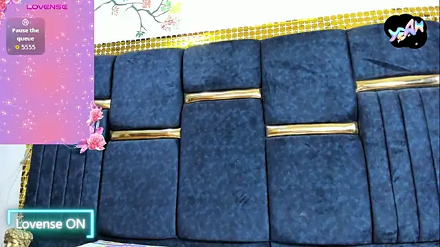 skaysanchez1 online show from October 2025 07:57:02 PM